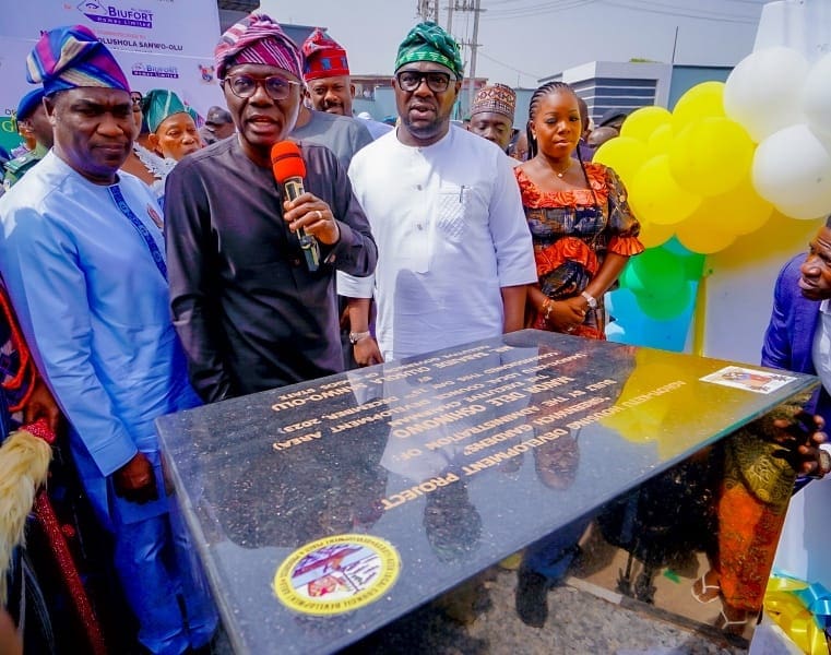 Greenwich Gardens Unveils By Sanwo-Olu, A-101 Housing Units Project ...